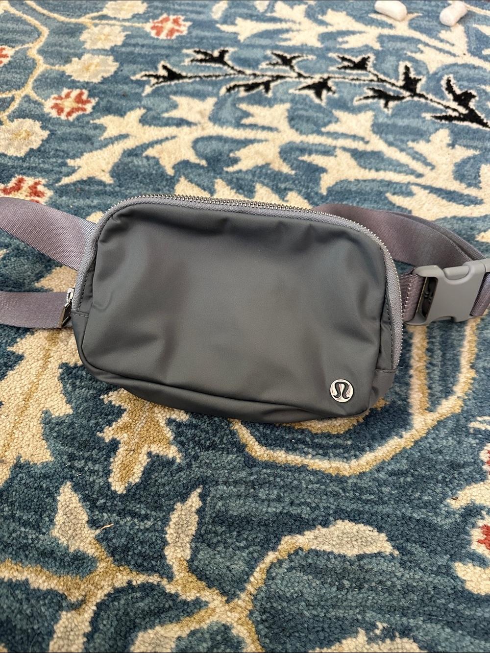 lululemon athletica Charcoal Gray 1L Belt Bag